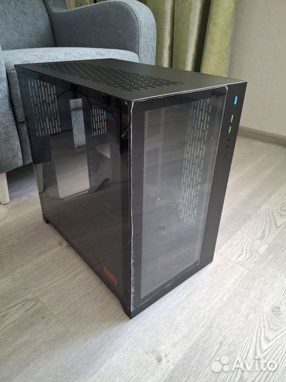 Lian LI PC-O11 Dynamic Designed by Razer идеал