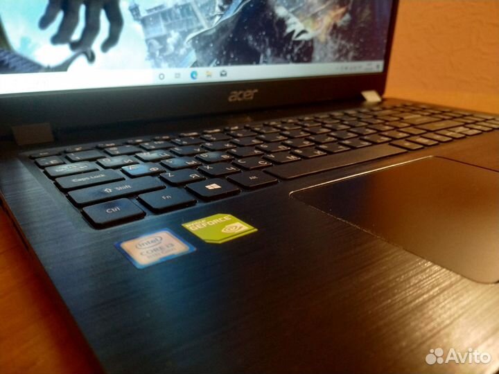 Стильный игровой ноутбук Acer