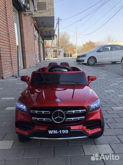 Детская машинка mercedes