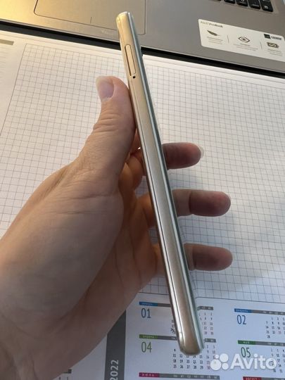 Телефон Xiaomi redmi 5a 4/64