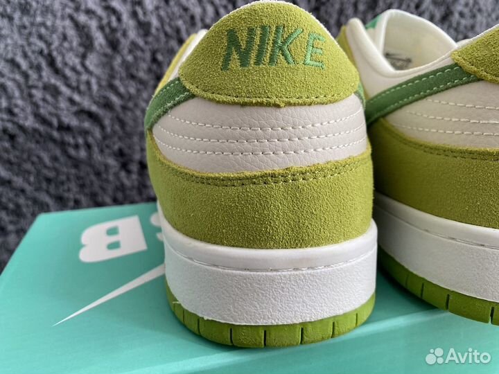Nike sb dunk low green apple