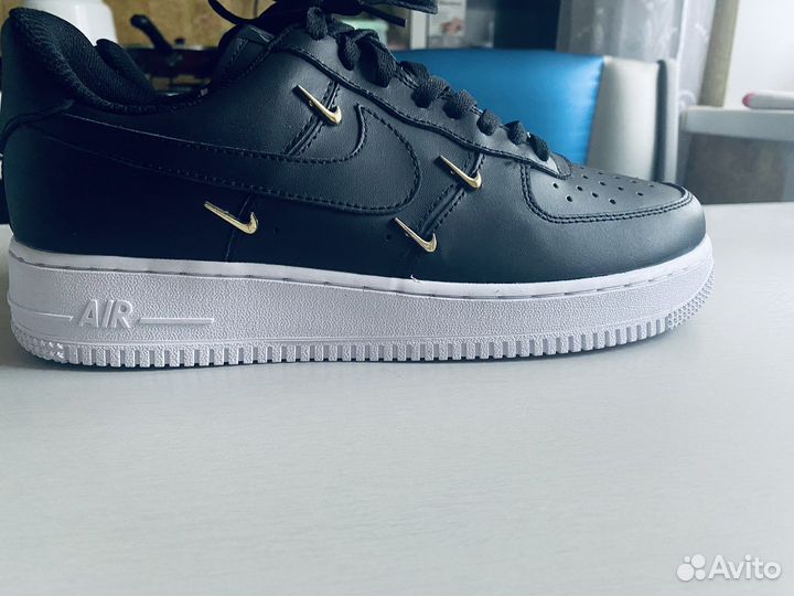 Кроссовки Nike Air Force 1
