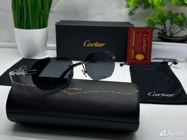 Солнцезащитные очки cartier