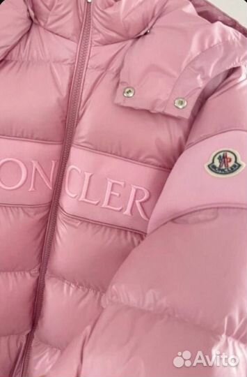 Пуховик Moncler с NFC женский