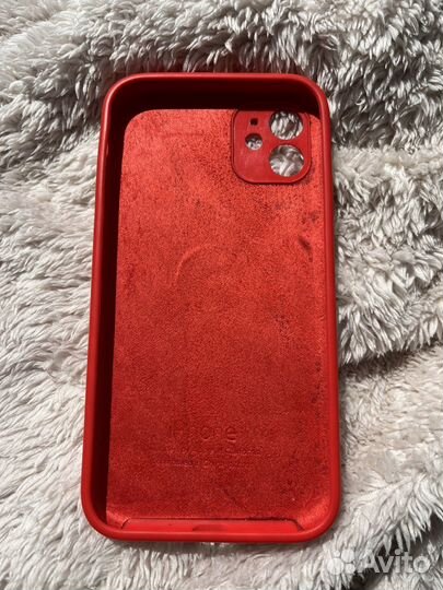 Чехол на iPhone 11