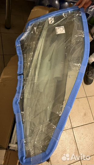 Стекло на Lexus ES 2019 года