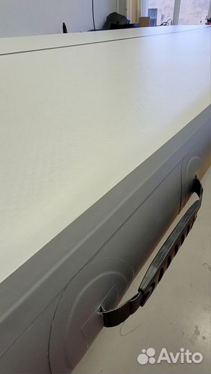 Надувной гимнастический мат