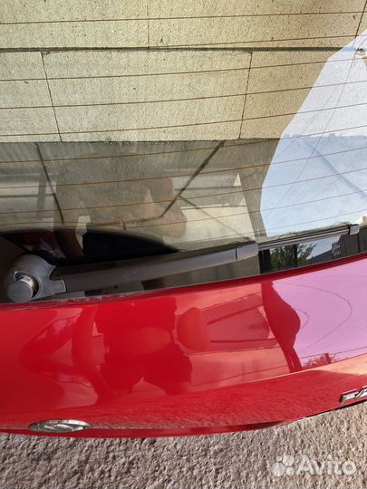 Стекло заднее skoda fabia