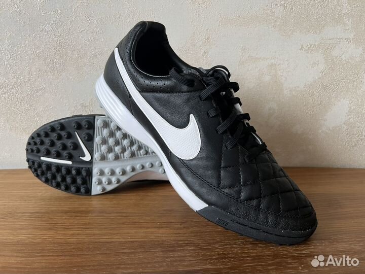 Бутсы шиповки Nike Tiempo Legacy