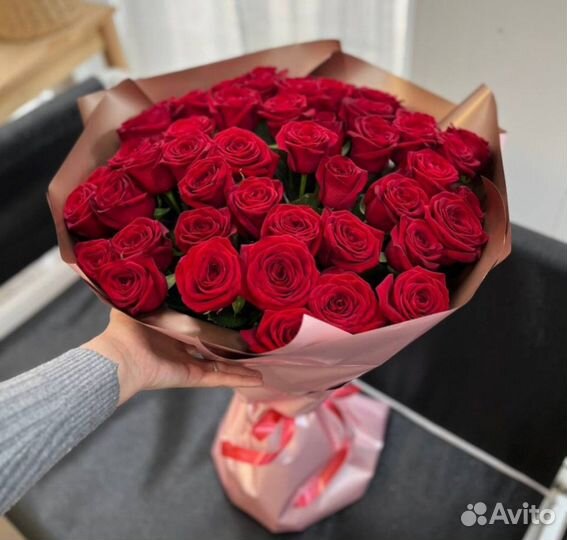 Цветы. Букет из 51 розы с бесплатной доставкой