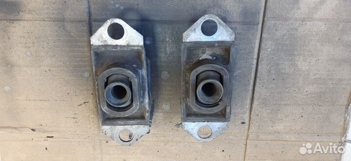 Опора кпп renault