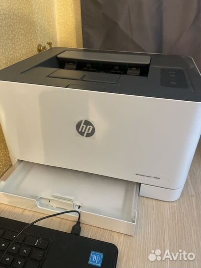 Лазерный принтер цветной hp150nw