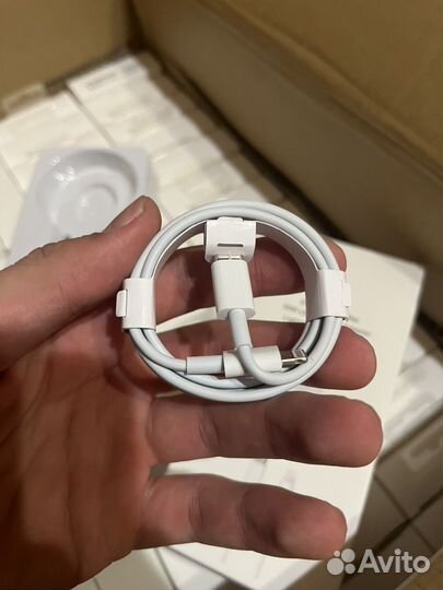 Быстрая зарядка для iPhone 20w