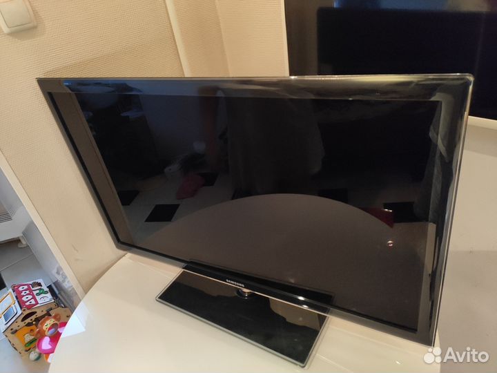 Телевизор SMART tv 40'' бу