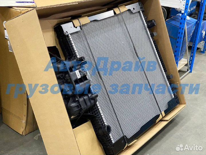 Радиатор охлаждения Ман Тга Тгс Тгх