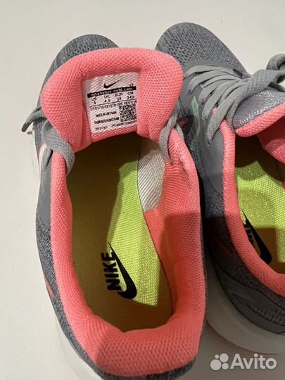 Кроссовки Nike новые 35-39