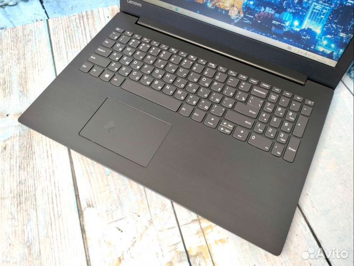 Свежий Lenovo на A6-9220/ Full HD/ 2 видеокарты