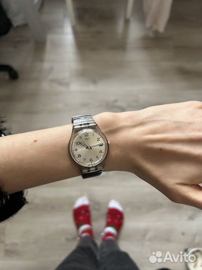 Часы swatch