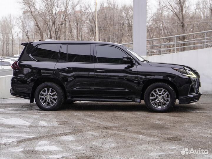 Lexus LX 4.5 AT, 2015, 180 806 км