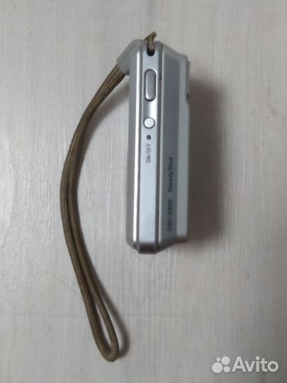 Компактный фотоаппарат