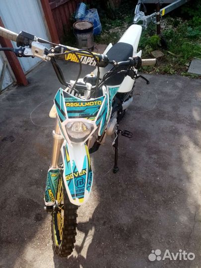 Питбайк Regulmoto Seven 125e