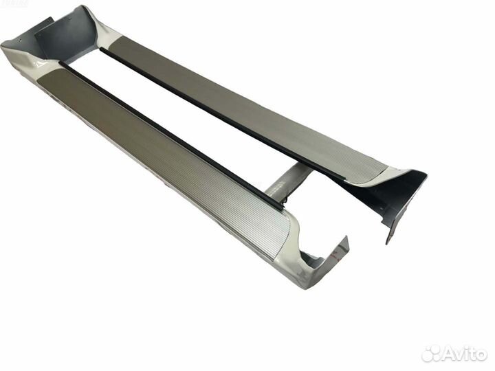 Подножки (пороги) Toyota Land Cruiser 100 B5776