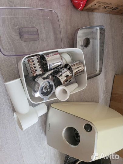 Мясорубка электрическая