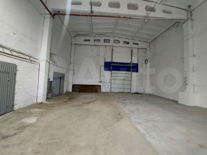 Склад, 1370 м²