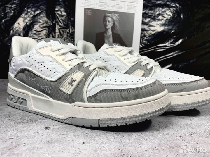 Кроссовки louis vuitton серые