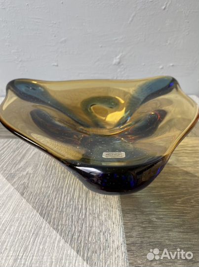 Ваза для фруктов цветное стекло