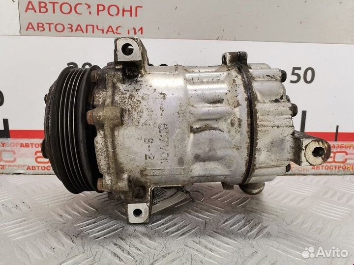 Компрессор кондиционера для Opel Vectra C 13217307