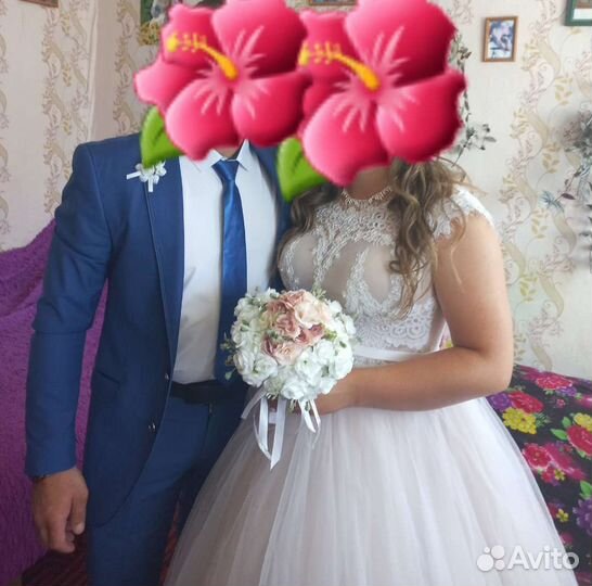 Свадебное платье