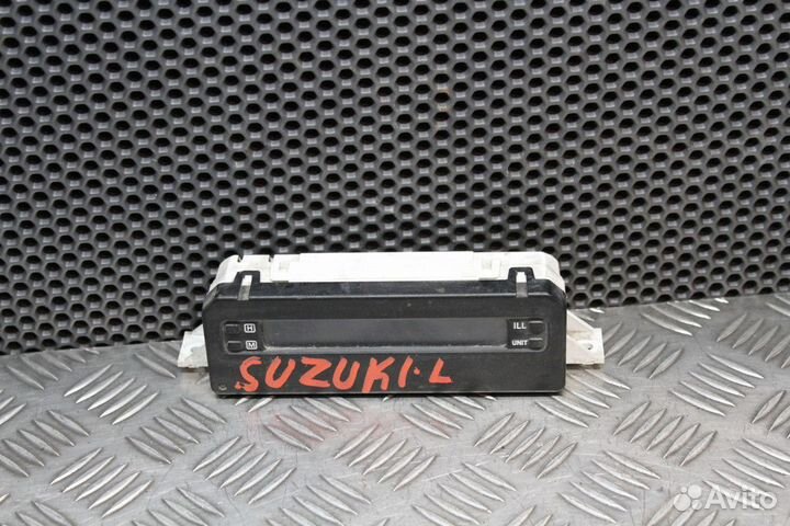 Дисплей информационный Suzuki Liana