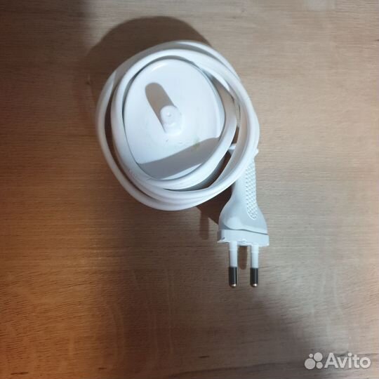 Зубная щетка