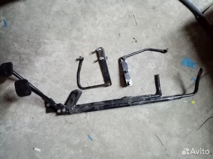 Вторые педали для учебного транспорта