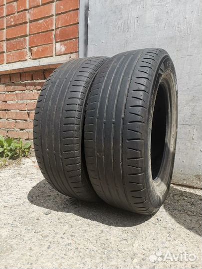 Nokian Tyres Nordman SX 215/65 R16