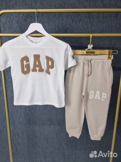 Костюм летний Gap 122