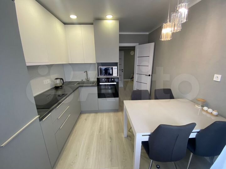 3-к. квартира, 76,2 м², 7/14 эт.