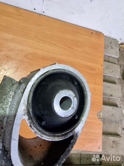 Н образный рычаг правый бмв е39 седан