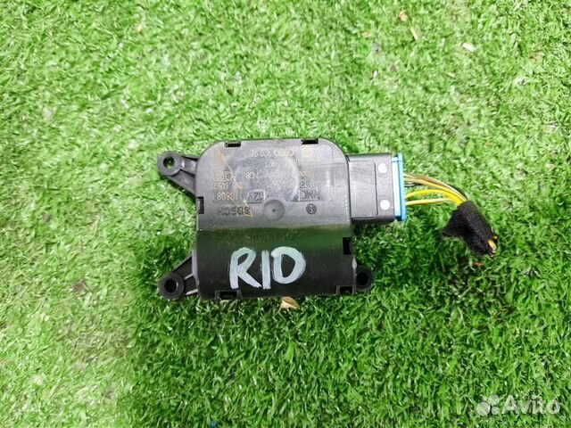 Моторчик заслонки печки volkswagen Golf Plus 2008