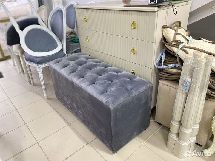 Банкетка с каретной стяжкой