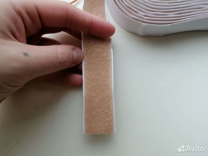 Липучка мама клеевая 2,5 бежевая