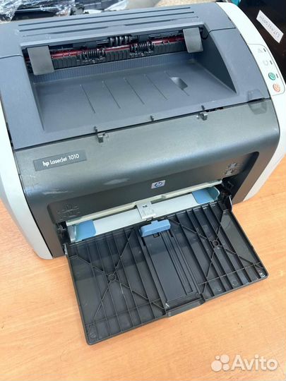 Принтер HP LaserJet 1010