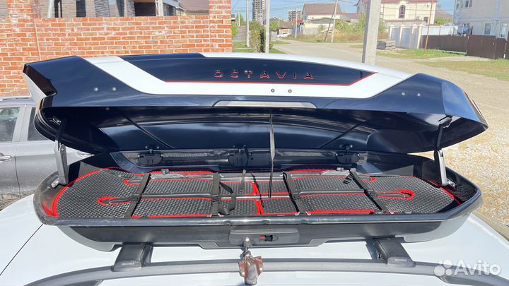 Багажник бокс автобокс на крышу Шкода Октавия