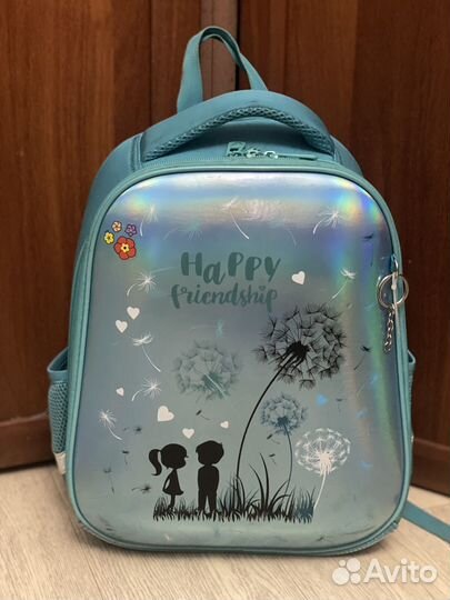 Рюкзак школьный
