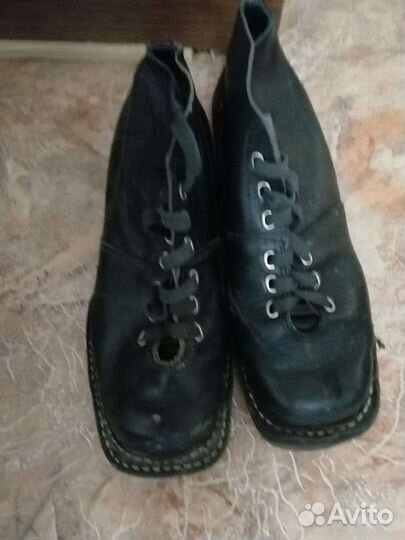 Ботинки лыжные