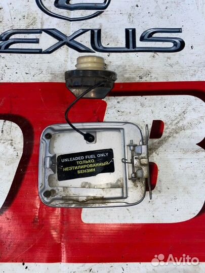 Лючок топливного бака Hyundai Accent седан G4EC