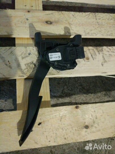 Электронная педаль газа Опель астра H