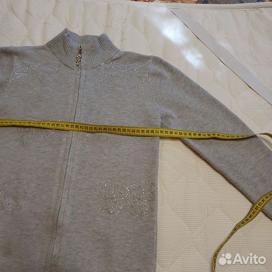 Кофточка на молнии