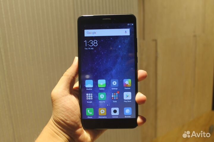 Xiaomi Mi Max 2, 4/64 ГБ
